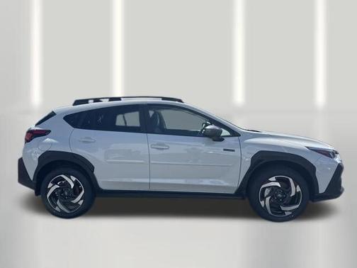 Crystal White Pearl 2026 Subaru Crosstrek Limited