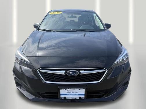 Crystal Black Silica 2019 Subaru Impreza 2.0i