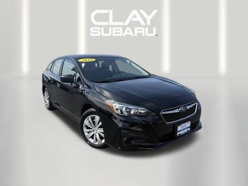 Crystal Black Silica 2019 Subaru Impreza 2.0i