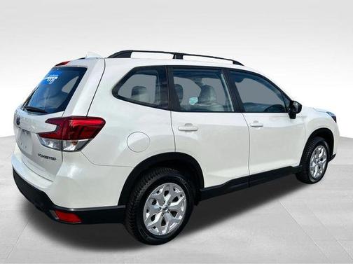 2019 Subaru Forester Base (CVT)