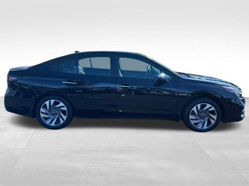 2024 Subaru Legacy Touring XT