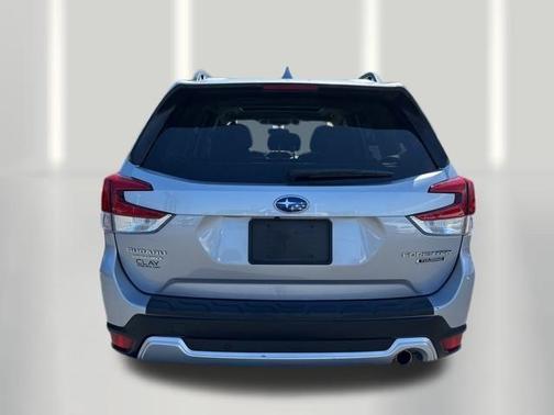 Ice Silver Metallic 2020 Subaru Forester Touring