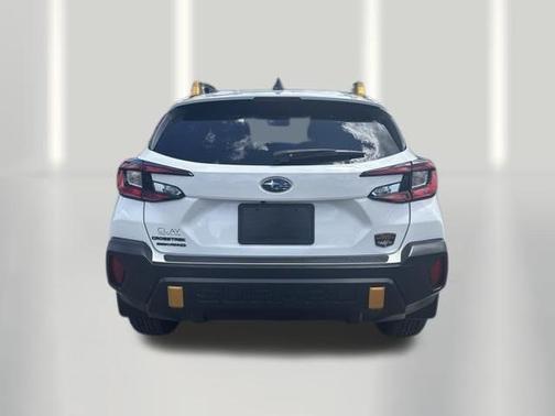 Crystal White Pearl 2025 Subaru Crosstrek Wilderness