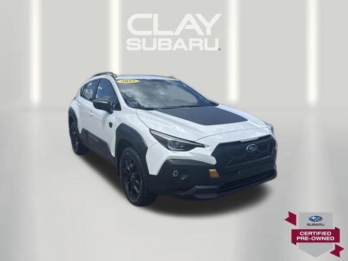 Crystal White Pearl 2025 Subaru Crosstrek Wilderness
