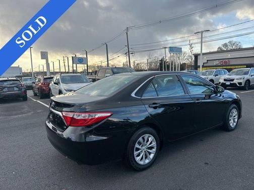 2016 Toyota Camry LE