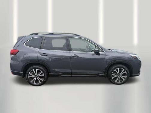 Magnetite Gray Metallic 2024 Subaru Forester Limited