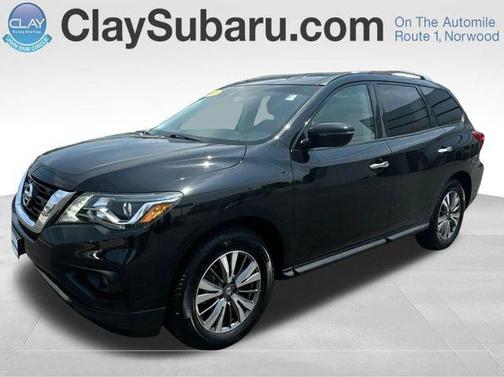 2019 Nissan Pathfinder SV
