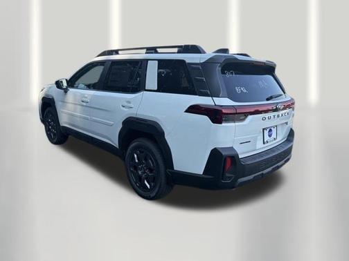 Crystal White Pearl 2026 Subaru Outback Premium