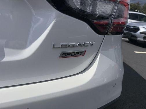 2022 Subaru Legacy Sport