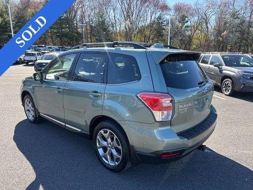 Jasmine Green Metallic 2017 Subaru Forester 2.5i Touring