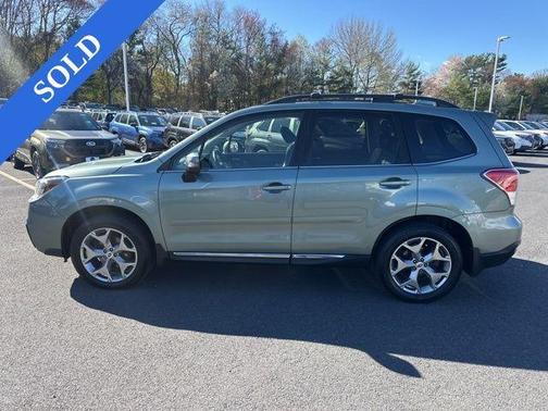 Jasmine Green Metallic 2017 Subaru Forester 2.5i Touring