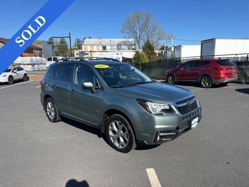 Jasmine Green Metallic 2017 Subaru Forester 2.5i Touring
