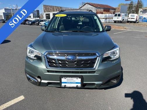 Jasmine Green Metallic 2017 Subaru Forester 2.5i Touring