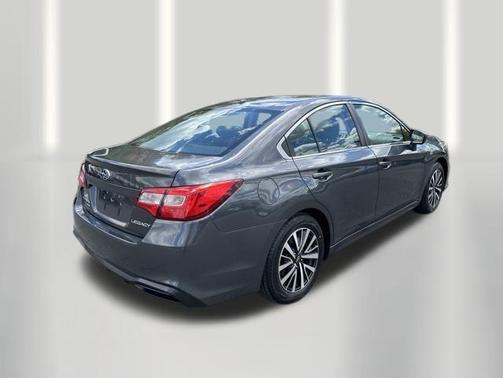 Magnetite Gray Metallic 2019 Subaru Legacy 2.5i