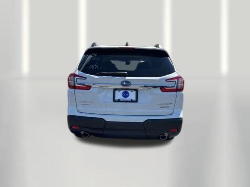 Crystal White Pearl 2026 Subaru Ascent Limited