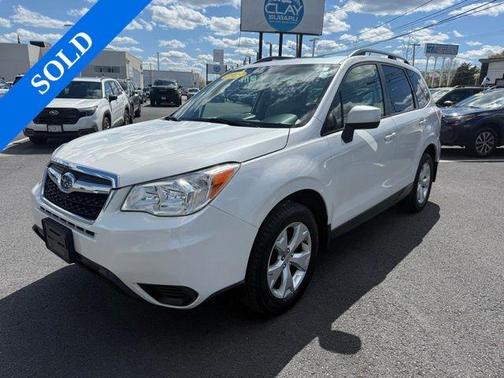 Satin White Pearl 2015 Subaru Forester 2.5i Premium