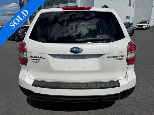 Satin White Pearl 2015 Subaru Forester 2.5i Premium