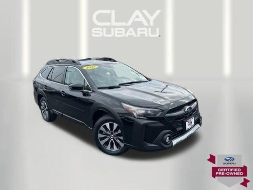 Crystal Black Silica 2023 Subaru Outback Limited