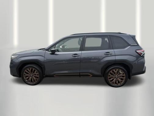 Magnetite Gray Metallic 2025 Subaru Forester Sport