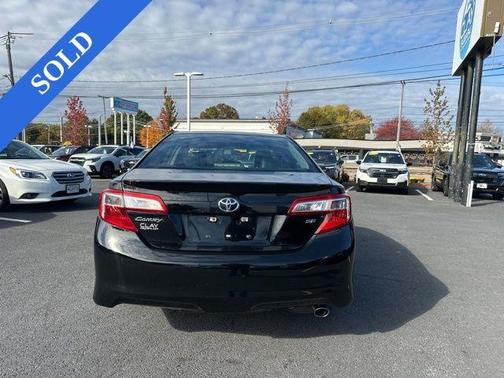 2014 Toyota Camry SE