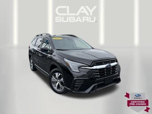 Crystal Black Silica 2023 Subaru Ascent Premium 8-Passenger