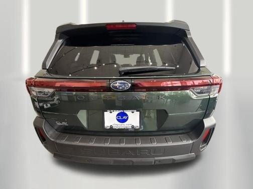 Deep Emerald Green 2026 Subaru Outback Limited