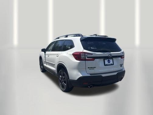 Crystal White Pearl 2026 Subaru Ascent Onyx Edition Touring