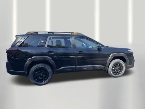 Crystal Black Silica 2026 Subaru Outback Wilderness