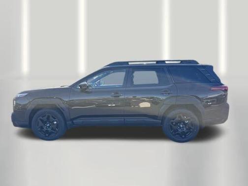 Crystal Black Silica 2026 Subaru Outback Limited