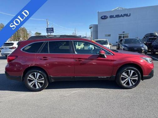 Crimson Red Pearl 2019 Subaru Outback 2.5i Limited