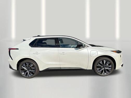 2026 Subaru Solterra Touring