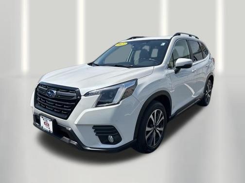 Crystal White Pearl 2023 Subaru Forester Limited