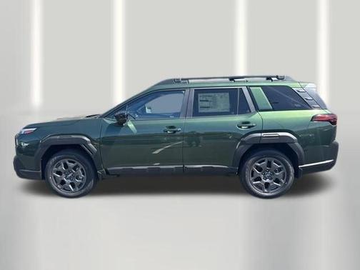 Deep Emerald Green 2026 Subaru Outback Premium