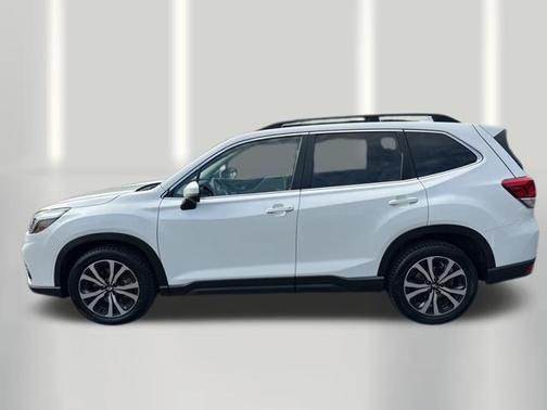 Crystal White Pearl 2019 Subaru Forester Limited