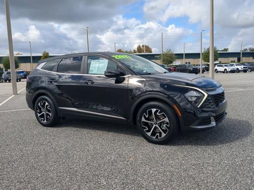 2023 Kia Sportage EX