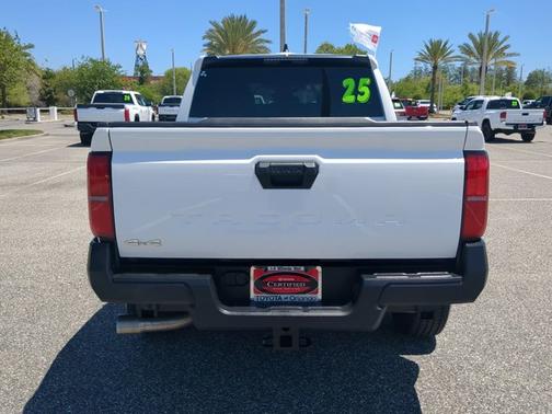 2025 Toyota Tacoma SR