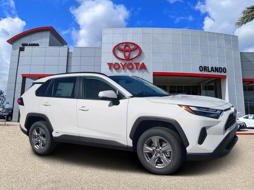 2025 Toyota RAV4 Hybrid XLE