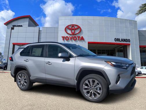 2025 Toyota RAV4 XLE Premium