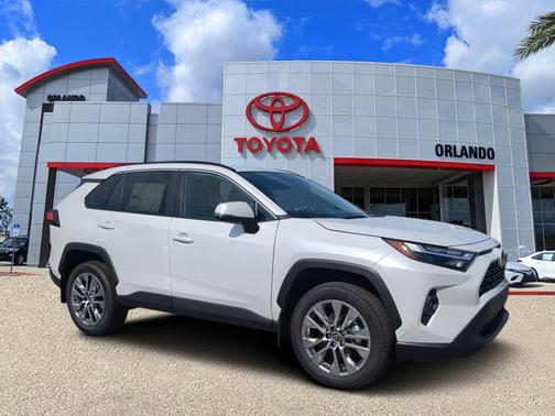 2025 Toyota RAV4 XLE Premium