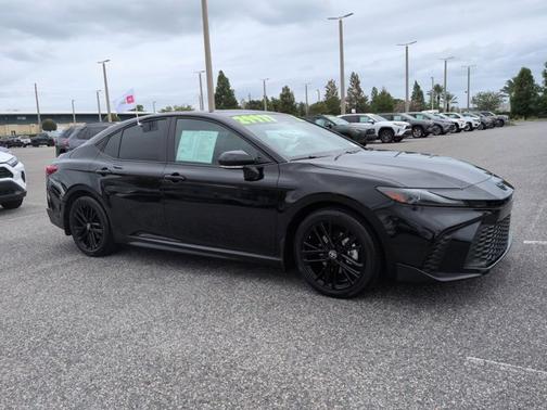 Midnight Black Metallic 2025 Toyota Camry SE