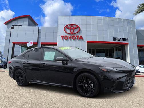 Midnight Black Metallic 2025 Toyota Camry SE