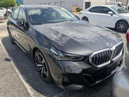 Dark Graphite Metallic 2024 BMW 540 540i xDrive