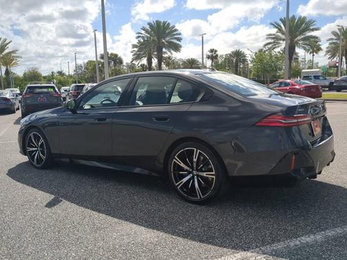Dark Graphite Metallic 2024 BMW 540 540i xDrive