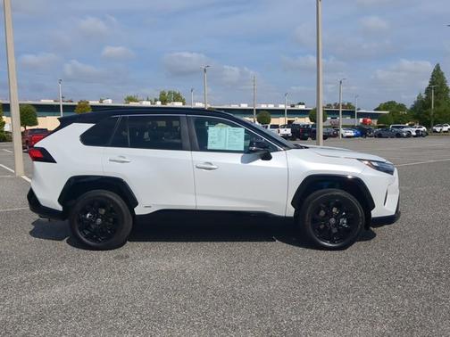 2023 Toyota RAV4 Hybrid XSE