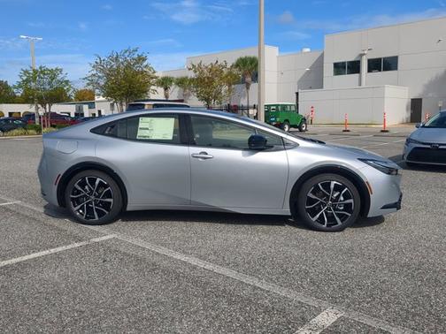 2026 Toyota Prius Plug-In Hybrid XSE