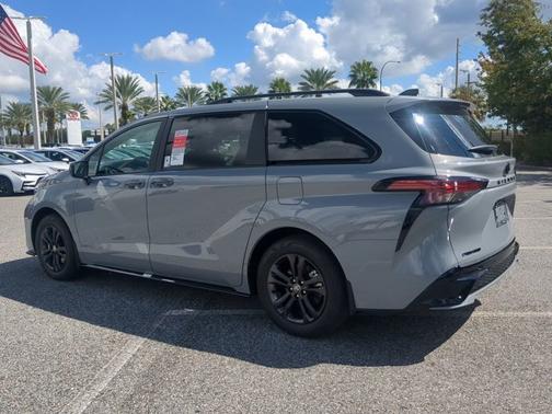 2026 Toyota Sienna XSE