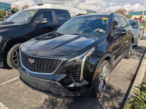 2022 Cadillac XT4 FWD Sport