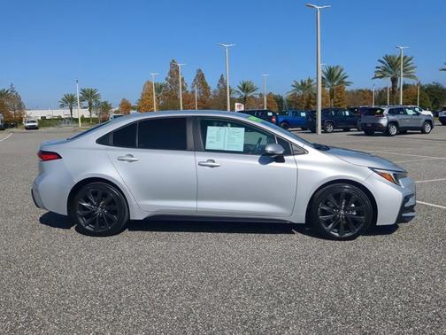 2023 Toyota Corolla SE
