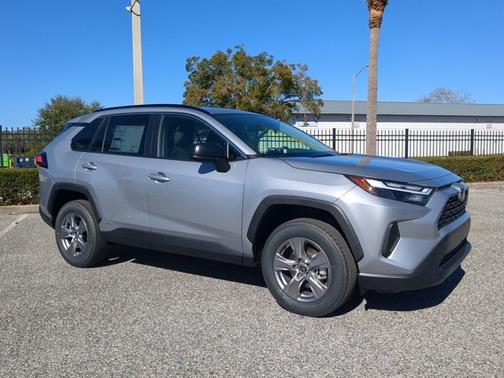 2025 Toyota RAV4 Hybrid LE