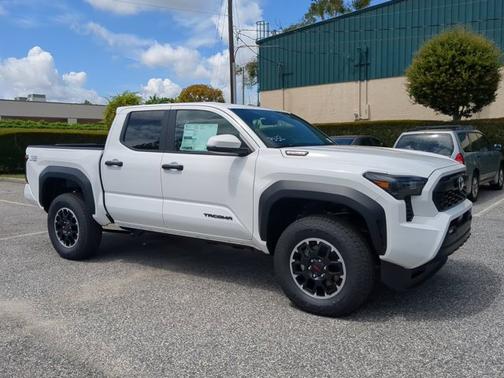 2025 Toyota Tacoma TRD Off Road